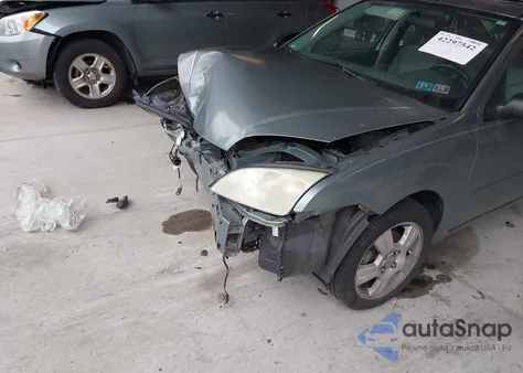 2005 Ford Focus Zx4 from USA, damaged, VIN 1FAFP34N95W200110